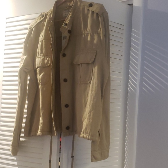 Jacket - Picture 1 of 4